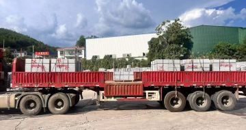 深圳 芝麻灰花岗岩地铺石出货日常