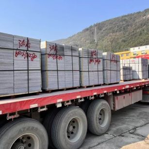 深圳 芝麻灰地铺石出货日常