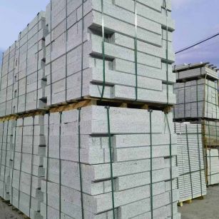 深圳 芝麻白花岗岩路沿石，路缘石，路肩石，道牙，立缘石，马路牙子，街沿石，侧石等