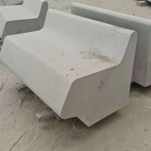 深圳 芝麻白花岗岩异形坐凳，石凳