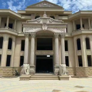 深圳 黄金麻别墅外墙干挂，大柱，大象，蘑菇石，雕花板