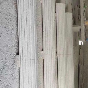 深圳 花岗岩厂家带你看白麻花岗岩门楼大柱柱皮