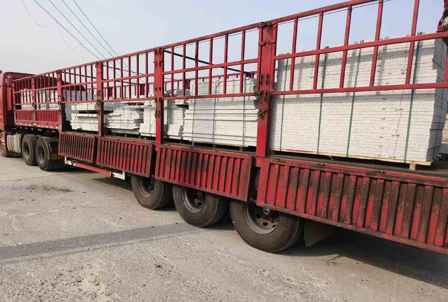 深圳 白麻荔枝面外墙干挂，工厂装车日常