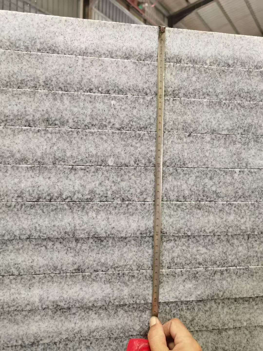 深圳 芝麻白火烧成品厚薄均匀，B料价格接近A料质量