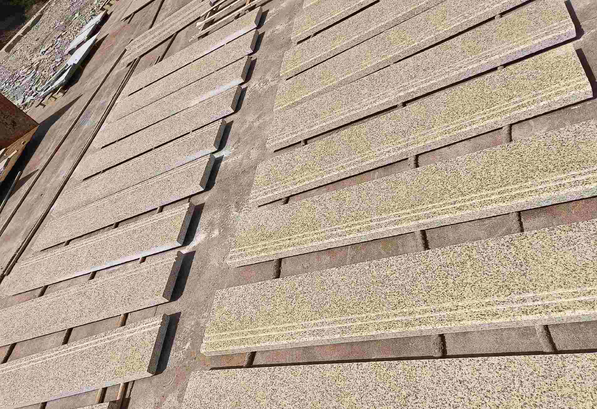 深圳 黄金麻花岗岩光面楼梯踏步