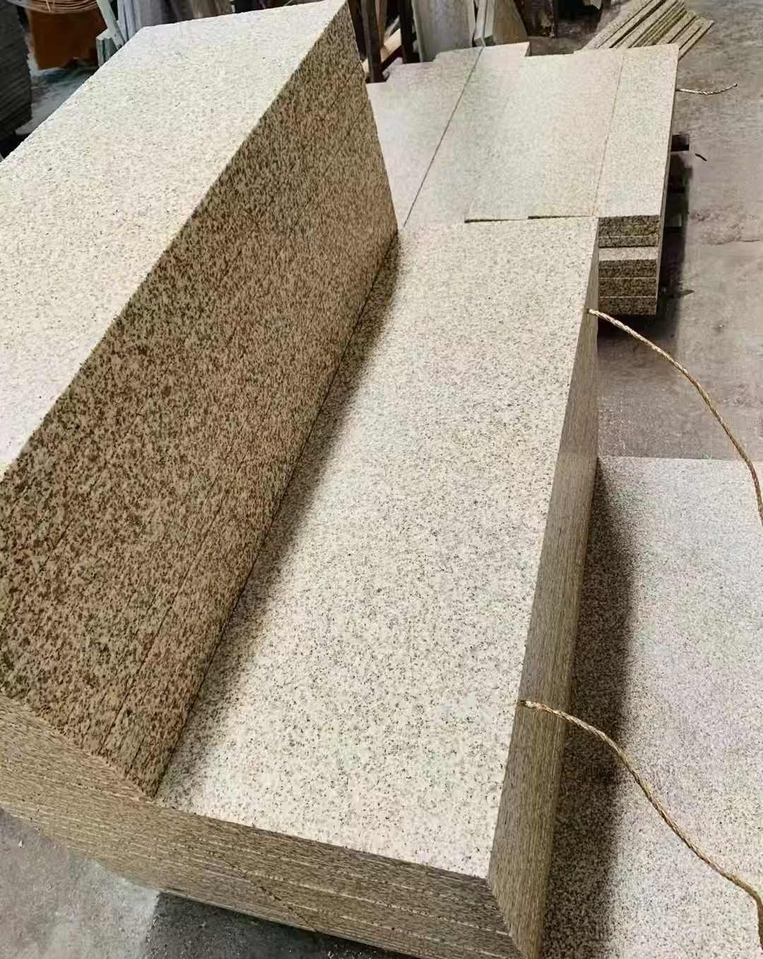 深圳 黄金麻荔枝面外墙干挂成品